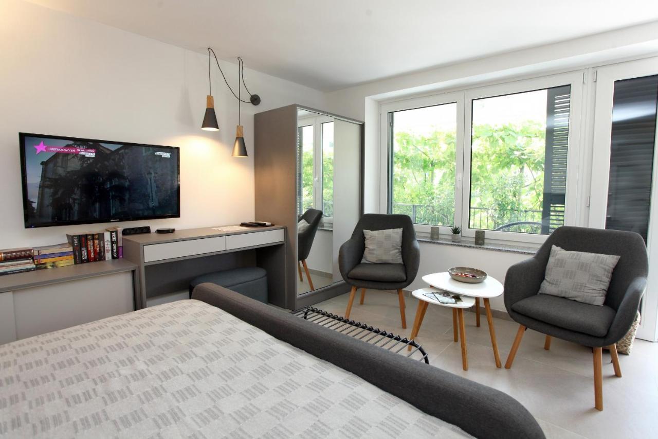 Modern Apartment Parenzana Izma Порторож Екстер'єр фото