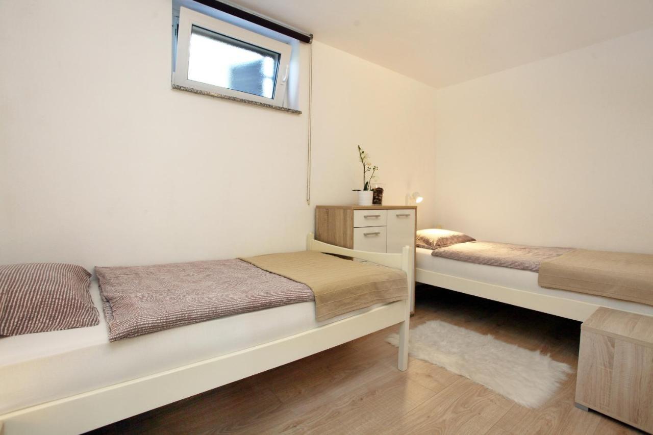 Modern Apartment Parenzana Izma Порторож Екстер'єр фото