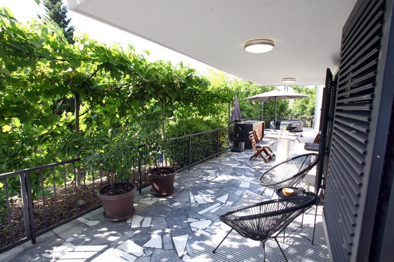 Modern Apartment Parenzana Izma Порторож Екстер'єр фото