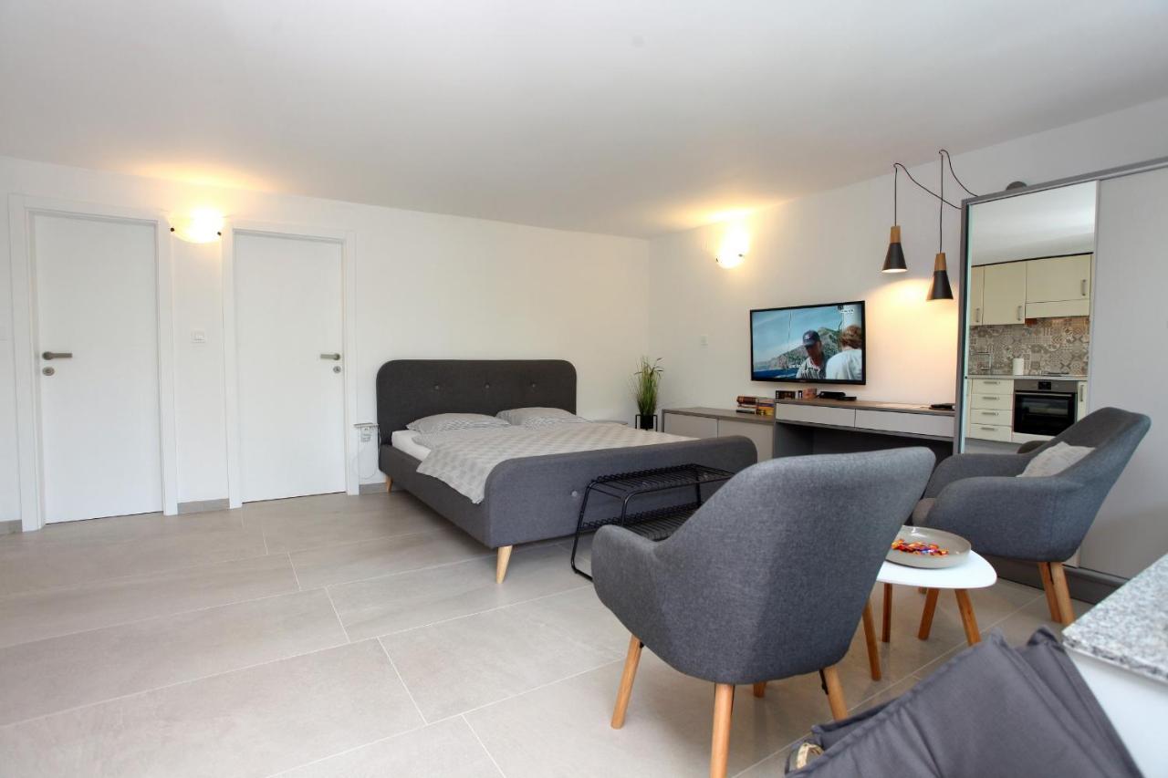 Modern Apartment Parenzana Izma Порторож Екстер'єр фото